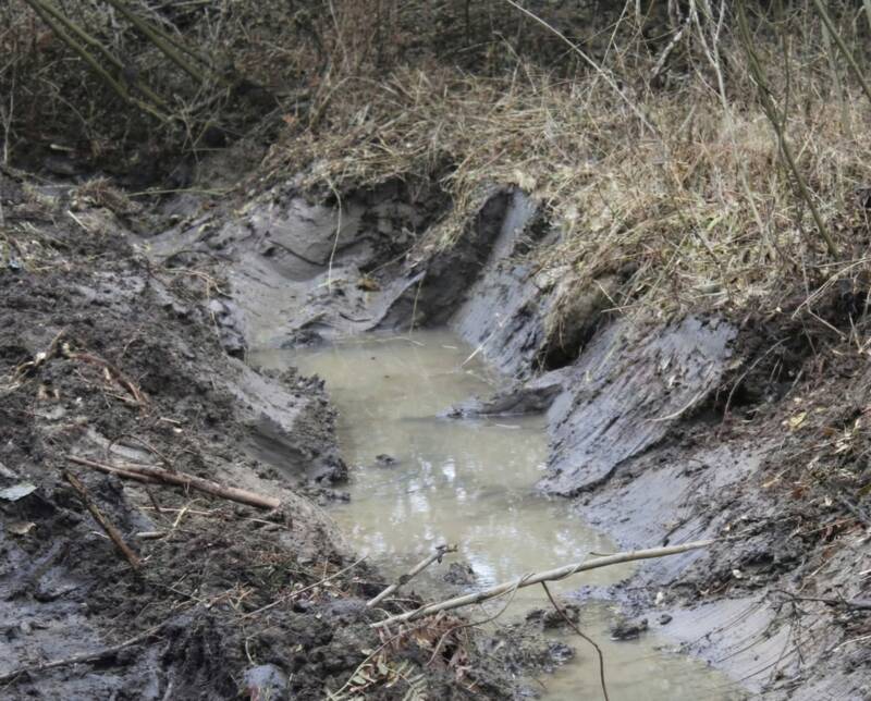 Рашчишћен канал са водом на локацији Ћелевац